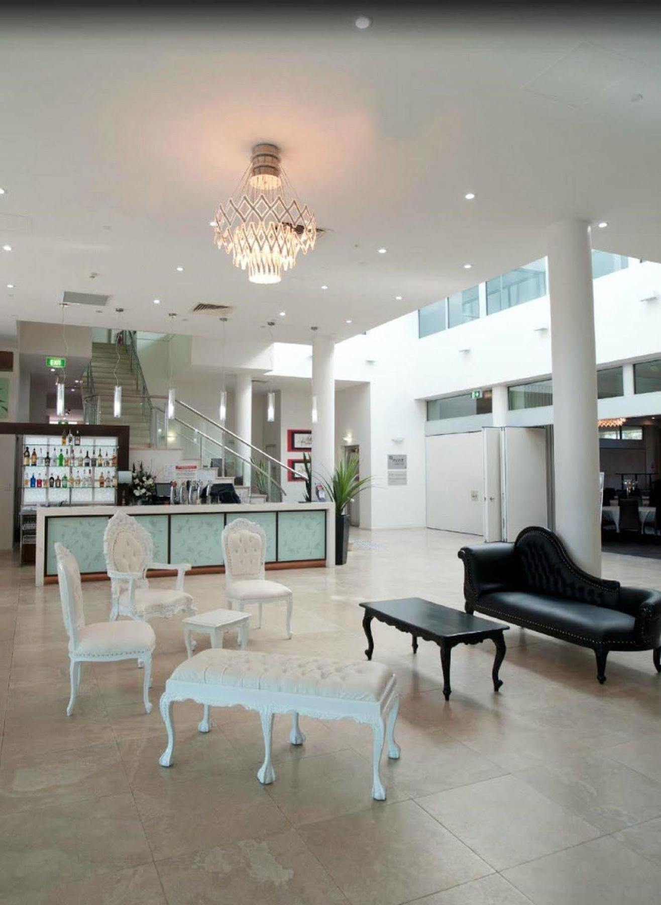 Sfera'S Park Suites & Convention Centre Аделаида Экстерьер фото